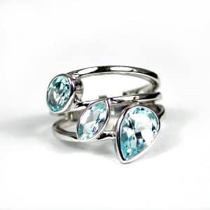 Sylvie Delafontaine. Bague Trois Pierres Topaze Bleue & Argent
