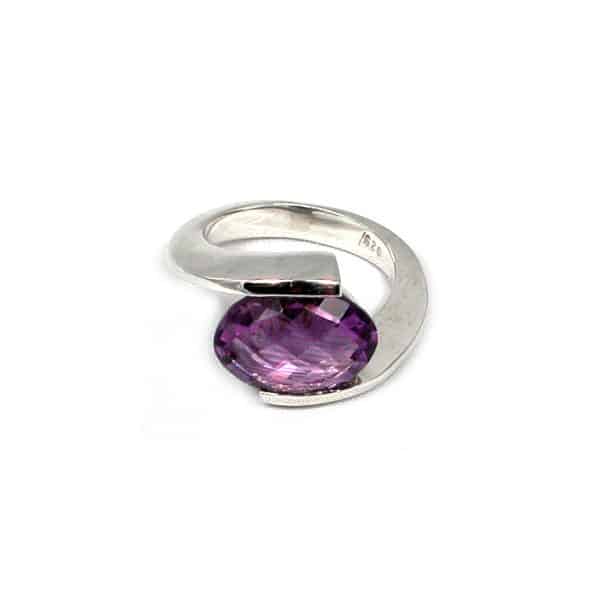 Sylvie Delafontaine. Bague Ellipse Améthyste & Argent
