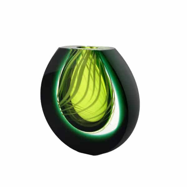 Pavel Havelka. Vase In The Wind – Image 3